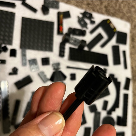 🌺Black only Legos - Picture 8 of 8